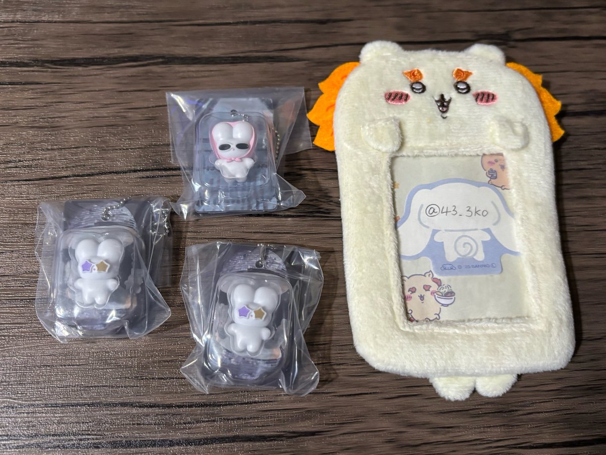 43_3ko's tweet photo. beco+81 パッケージミニチュアコレクション 交換

譲：ミラーボール×2、スカーフ
求：アンロック、シャンプーハット、マスク

郵送での交換希望です。
検索からもお気軽にお声掛けくださいませ🙇‍♀️ https://t.co/ueicBI4BgP