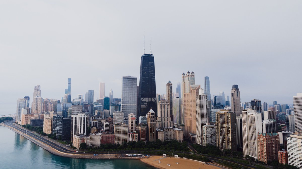 Gpainnova's tweet photo. 🔔 Only 5️⃣ days to go!

#OMTEC2026 (June 9–11, #Chicago) brings global leaders in #orthopedics &amp; manufacturing.  🦾

#GPAINNOVA America at 📌 booth 1161 showcasing #DLyte for advanced #SurfaceFinishing of implants &amp; prosthetics. 🦿

See you there! 👋

#OMTEC #DLyte #polishing https://t.co/H7PE9FqZrE