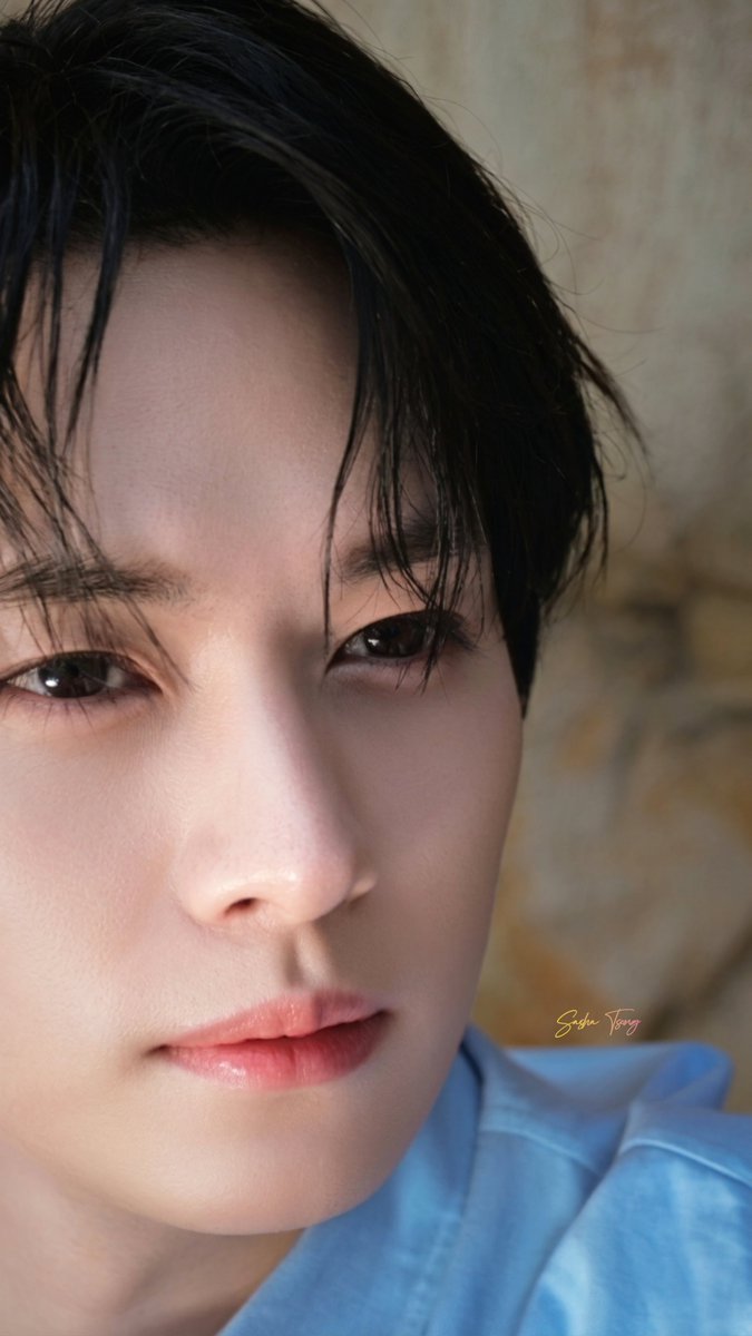 TsengSasha's tweet photo. 26.06.04
BioreThailand
（HD）Lee Know CUT.
2P🩵🐱🩵
#リノ 
#리노
#leeknow https://t.co/AeN7HMxyxr