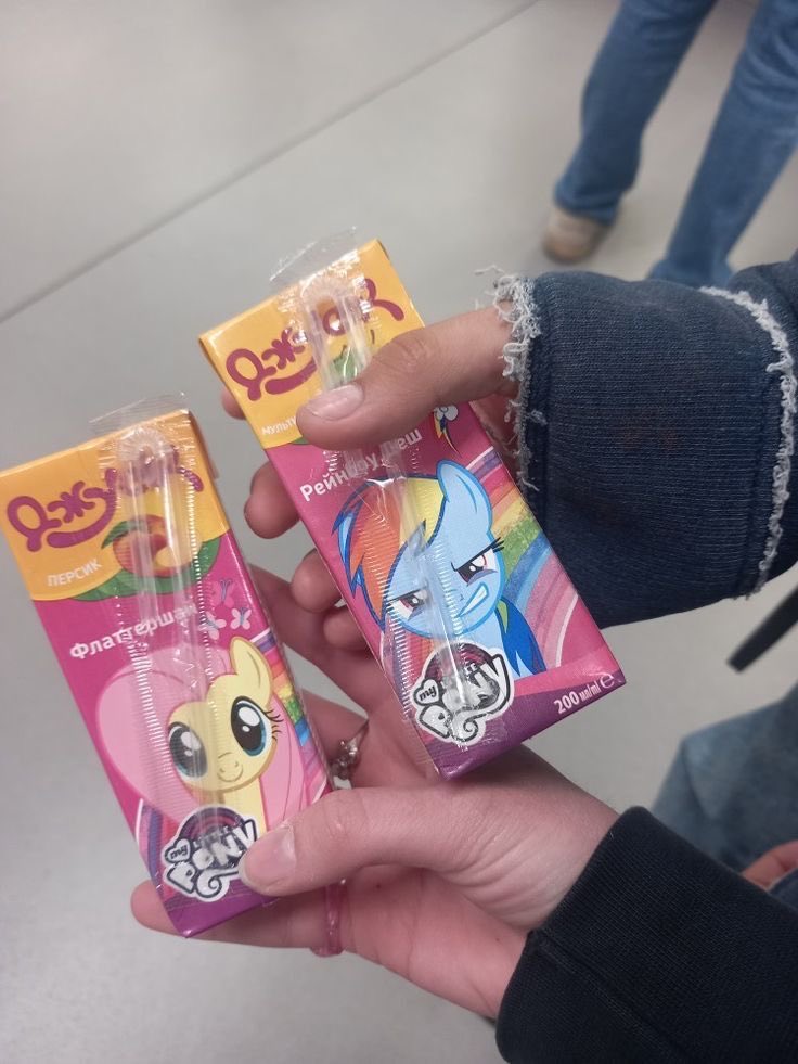 🧁 tweet media