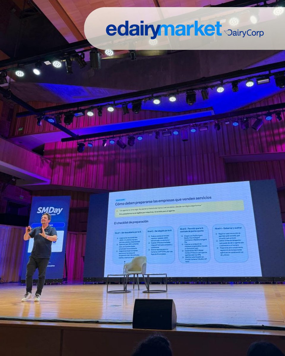 eDairyMarketEs's tweet photo. 📲 #eDairyMarket estuvo presente en @smdayARG junto a Gonzalo Peralta.

🔥Hoy la pregunta ya no es si una empresa debe estar en digital.

La pregunta es:
��Quién está construyendo comunidad mientras otros solo publican contenido? 🤔 https://t.co/SSuhzoXDZj