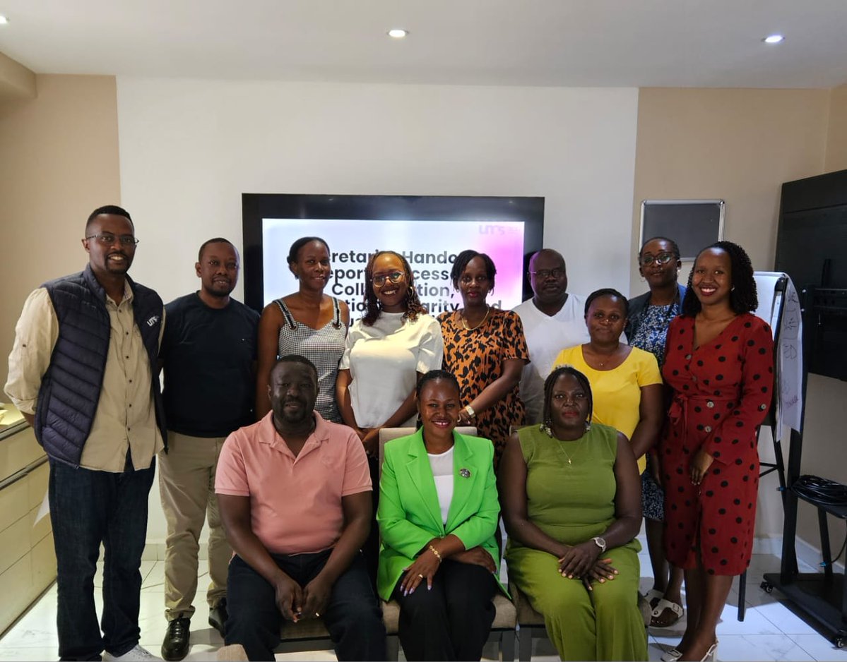 UMS_Marketer's tweet photo. On 30th May, we successfully completed the handover from the 2024–2026 Secretariat to the UMS Board.

We thank the outgoing Secretariat for their dedication, leadership, and service to the society and the marketing profession. Your contribution has left a lasting impact.

We look forward to building on this foundation and achieving even greater milestones ahead.

#UMS #Marketers #Handover #MarketingProfession