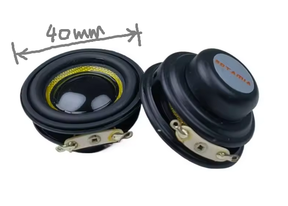 ns32v's tweet photo. 40mmくらいまでのスピーカは入りそうなのでちょっとマグネトー大き目なサイズの割にはまともぽく見えるやつ入れてみようかな。かっこいいコーン付いとるしちっとは音質改善できるかもしれん😚 https://t.co/Hm9ywhhr7K