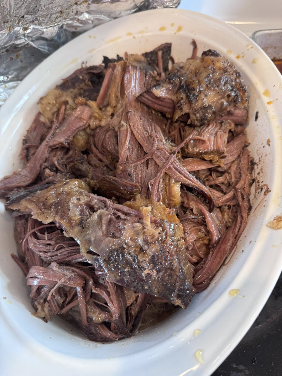 courtlee05's tweet photo. Absolutely the best brisket I’ve ever made. https://t.co/gCbdRGFi2n