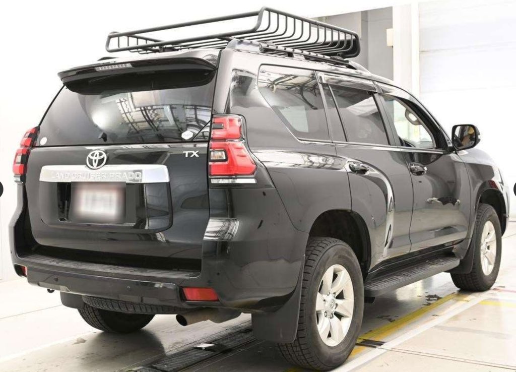 KhalifKairo's tweet photo. #DirectImportStock
2021 Toyota Land Cruiser Prado
Location: Japan 🇯🇵
Mileage: 85,000 kms
Auction Grade: 4.5
Total Cost to Kenya:
KES 5,061,000
(All taxes & charges included)
Specifications & highlights
• 2,700cc petrol
• 163 HP
• 246 Nm torque
• Automatic transmission
• 4WD with locking differentials
• 7-seater configuration
• Brown leather interior
• Wood trim finish
• Roof rack
• 9-inch navigation screen
• Reverse camera
• Adaptive cruise control
• Lane assist
• Auction grade 4.5
• Clean Japan import
• Right-hand drive (RHD)
Enquiries
WhatsApp: 0716 770 077
#kaiandkarodelivers✅
#Directimportation
#ToyotaPrado
#LandCruiserPrado
#ExJapan