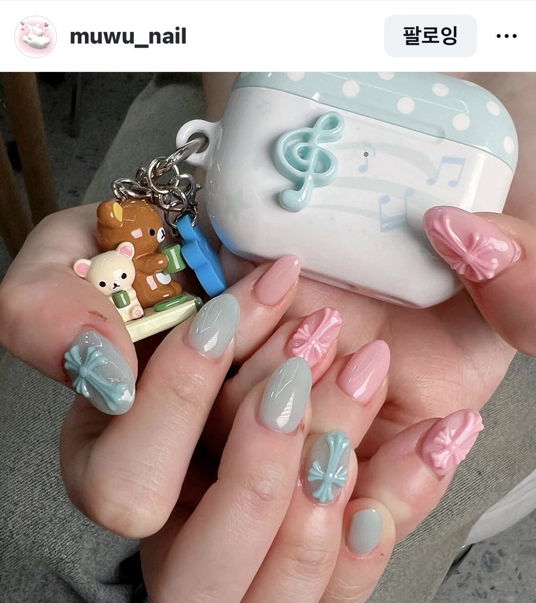 illtakunim's tweet photo. 교수님죄송해요
수업안듣고네일만찾아봤어요… 
(전부다대구네일샵입니도) https://t.co/7EHt7nKAXX