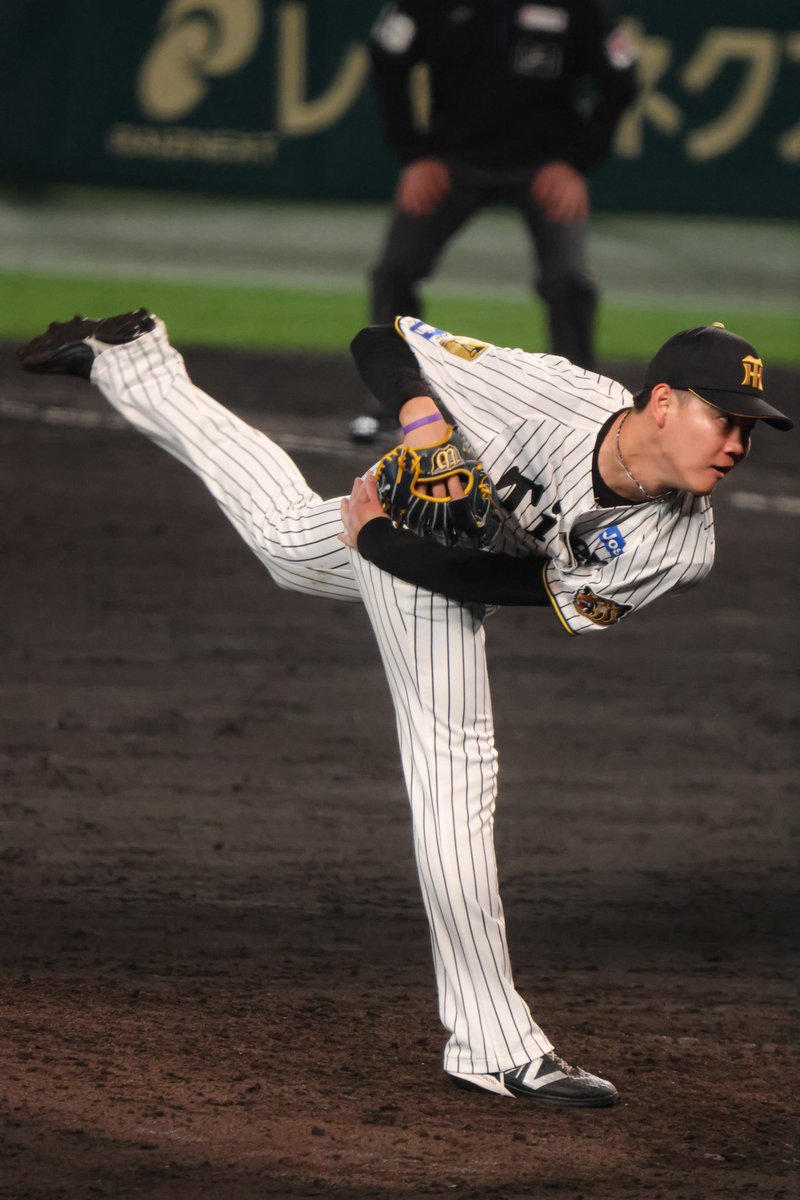 _oyo37's tweet photo. どんな場面であれﾅｲｽ無失点でした👏🏻
めっちゃ粘られたけどよく踏ん張った！

#及川雅貴 投手
2026.06.04 阪神甲子園球場 https://t.co/m4myE4DiTh