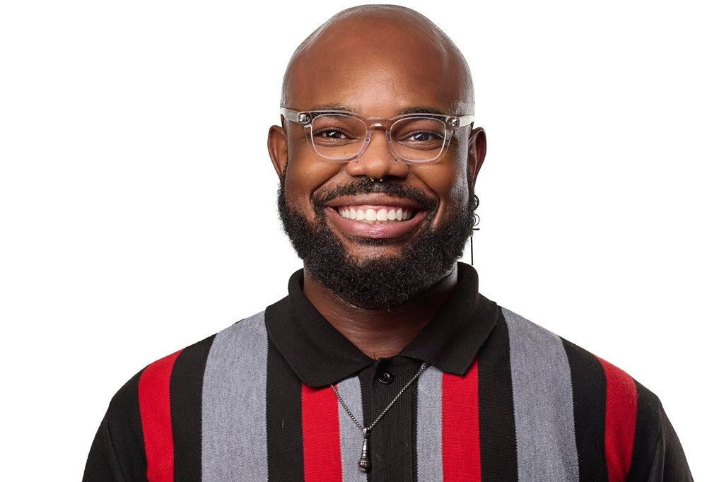 Vocal_Intellect's tweet photo. new work headshots ☺️ https://t.co/plAyh5pSfZ