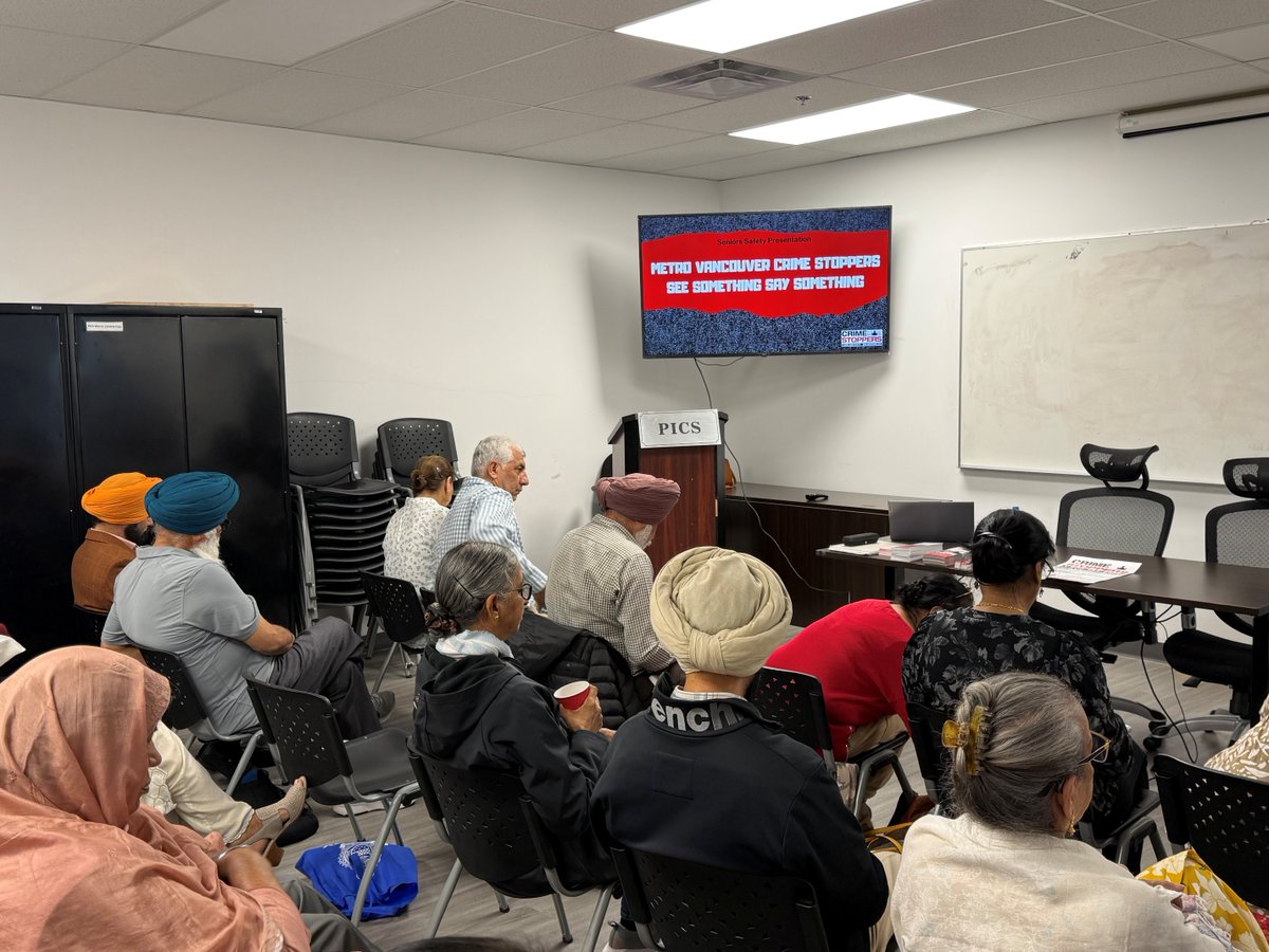 SolveCrime's tweet photo. Metro Vancouver Crime Stoppers was pleased to visit the PICS office to deliver a Scam and Fraud Prevention presentation to their members.

A big thank you to PICS for helping us empower community members with the knowledge they need to stay safe and informed.

@PICSSociety https://t.co/4k6lmSPtcC