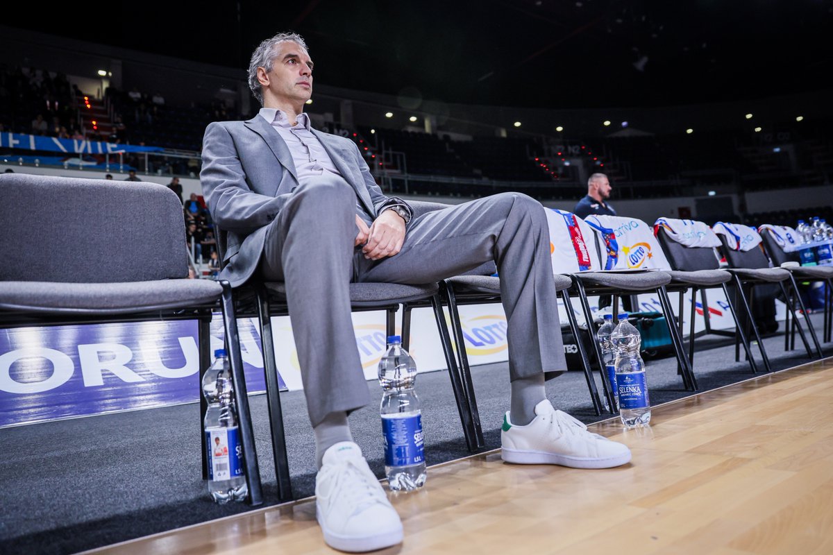 PLKpl's tweet photo. 🔁 Srdjan Subotić pozostanie trenerem @TwardePierniki 

📸 Andrzej Romański
#plkpl @GrupaORLEN https://t.co/J4BNdRZ38o