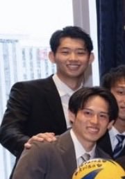 loveugng's tweet photo. nishikawa keitaro spotted smiling!! https://t.co/Rg5enYOODR