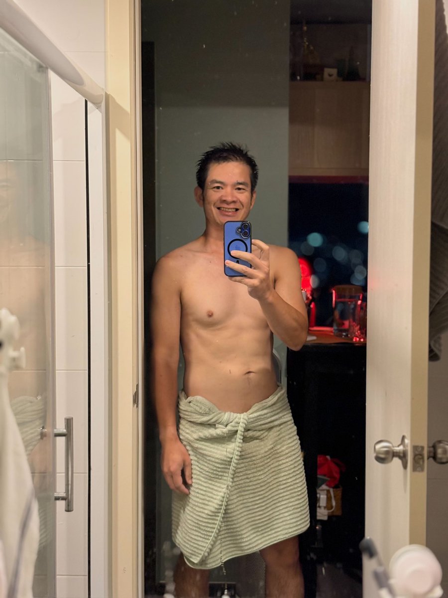Markdemon16's tweet photo. Skin Check?
เป็นโอริโอไส้ครีม 😅 https://t.co/pXxVeVBRZF