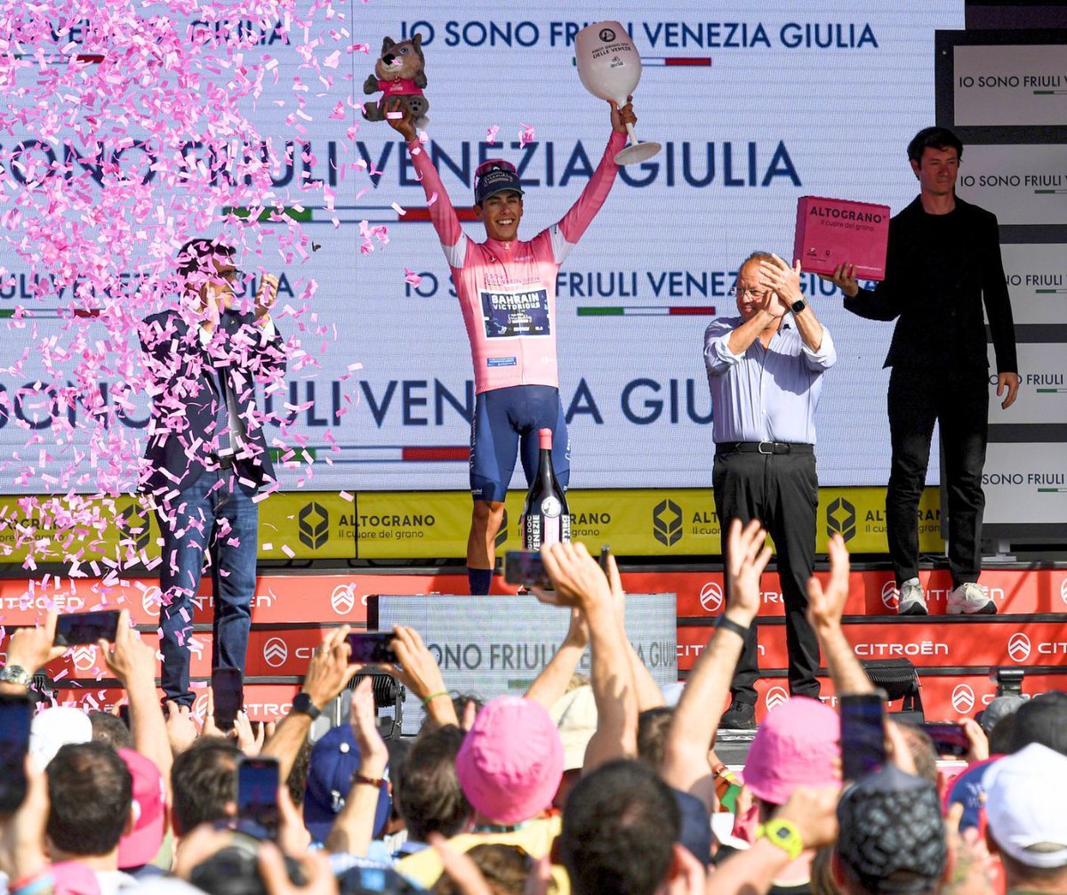 GrandToursPro's tweet photo. Dear Bianchi, congratulations on an outstanding Giro d’Italia 2026 with Team Bahrain Victorious. We’re proud to continue our partnership and welcome the latest Bianchi fleet to Grand Tours Project: Oltre, Specialissima, Infinito, and E-Oltre. https://t.co/QFpgV6g5fh