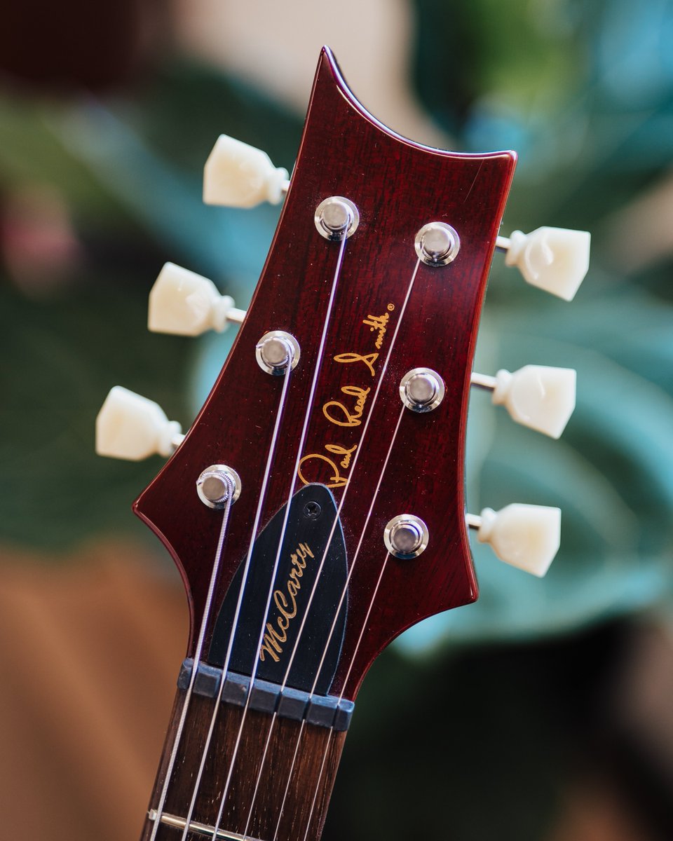 prsguitars's tweet photo. Meet the McCarty prototype. Now a family of over 8 guitars and several more limited edition models, the McCarty family of guitars began in the early 90s as both an homage to Paul's mentor, Ted McCarty, and a collaboration with longtime PRS Artist David Grissom! Learn more about this guitar on the PRS Blog 🚀 https://t.co/vpQsB5bpV3