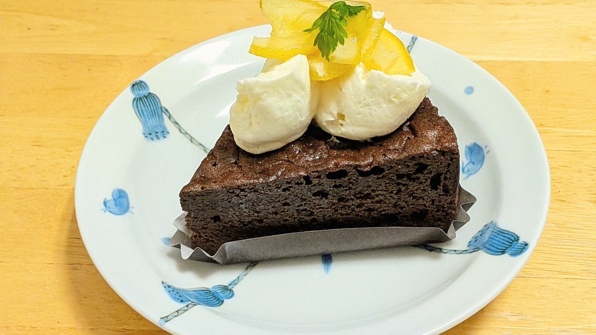 ocomox's tweet photo. 歯医者でした https://t.co/laY6HA1kTD