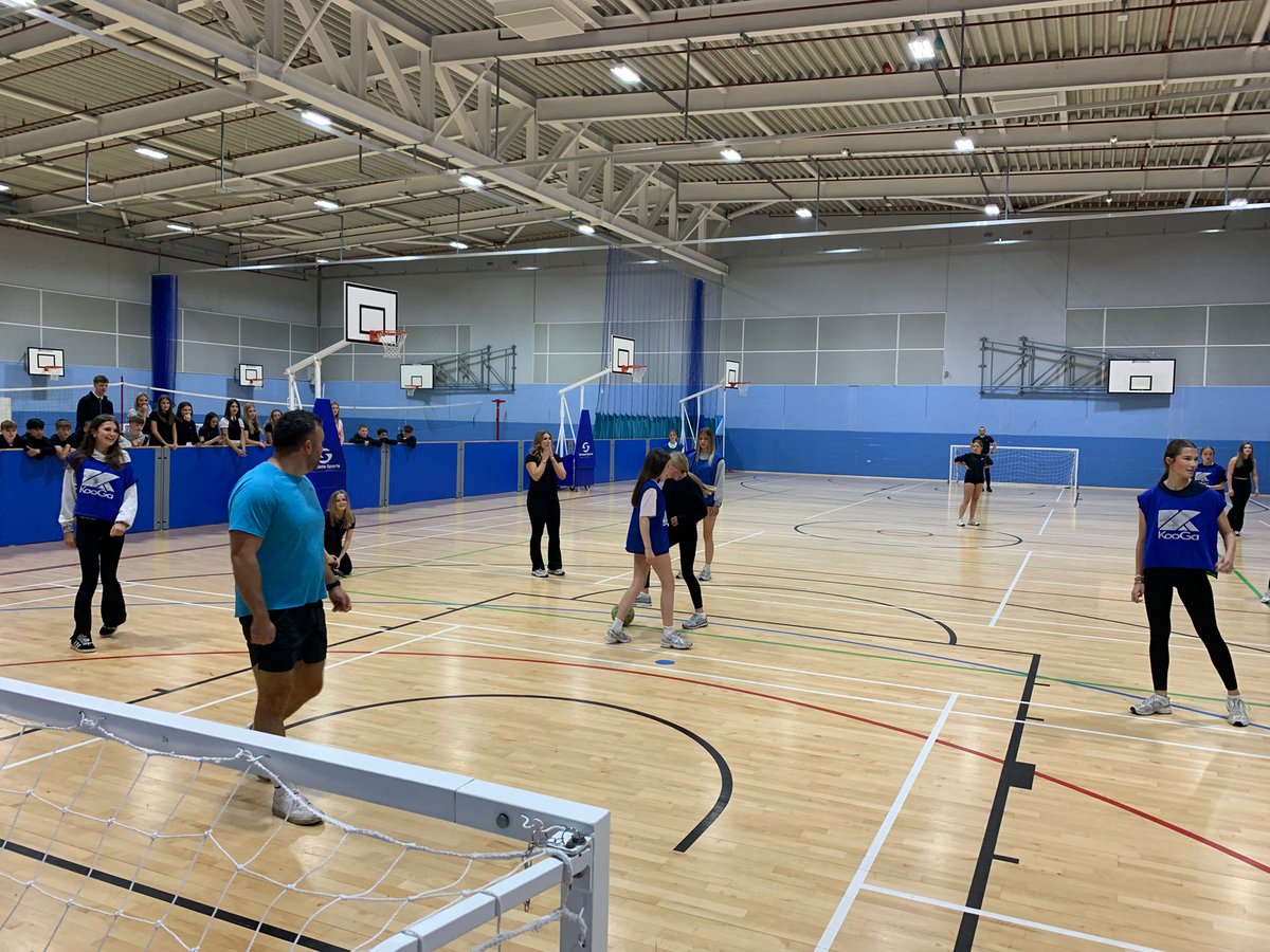 ASLargs's tweet photo. #NAParticipation💛🖤 

Round 1 of the @LargsAcadPEdept    girls World cup competition with Mr Blairs Brazil knocking Mr Dean's Scotland out and rematch needed for Mr trainers Spain &amp; Ms MuirsFrench team . 
Boys tomorrow ! https://t.co/clYliqSSuw