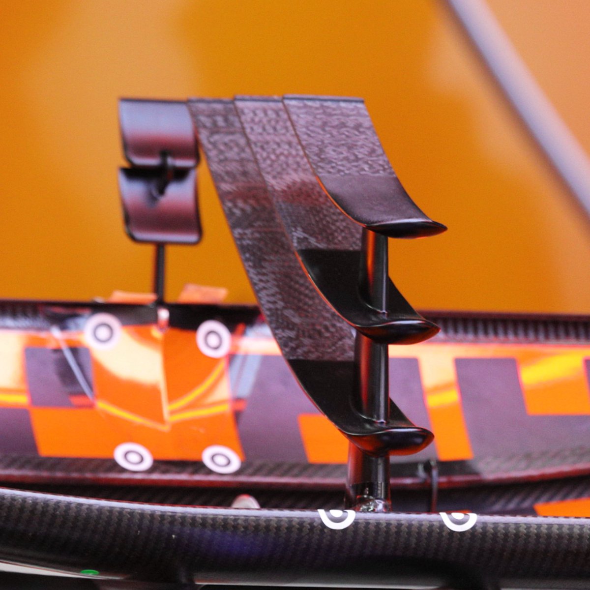 xavigazquez's tweet photo. Hi guys,

From my camera 📸 in the #MonacoGP details from @mclarenf1 rear wing 😳🧐
.
#xaviimages #aeroporn #f1technicalphotographer 📸 #F1Tech
. https://t.co/hYusX16uKa