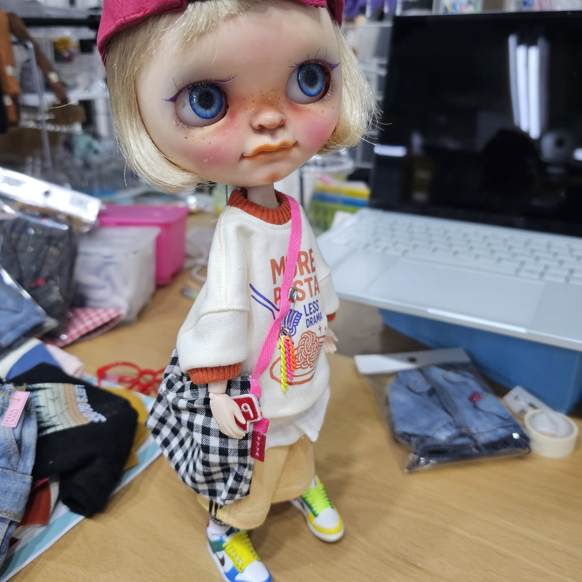 ttya_cafe's tweet photo. T T Y A Today's OOTD
#ootd #ttyadoll #blythe https://t.co/PV4edZwyHC