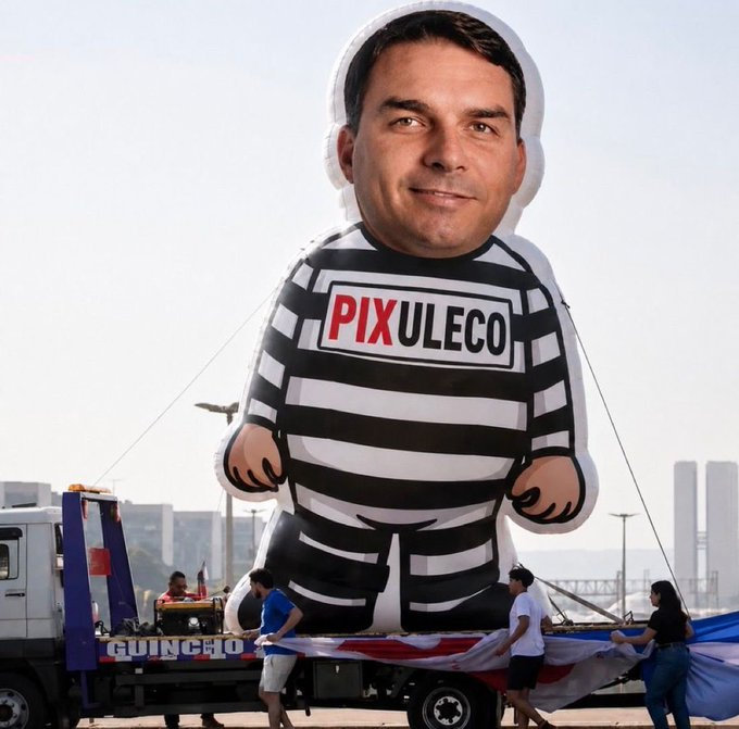 generico50's tweet photo. @lindberghfarias BOLSONAROS INIMIGOS DO PIX
TARIFLAVIO

TRAIDOR DA PÁTRIA🇧🇷👇 https://t.co/IPt4kdoJAm