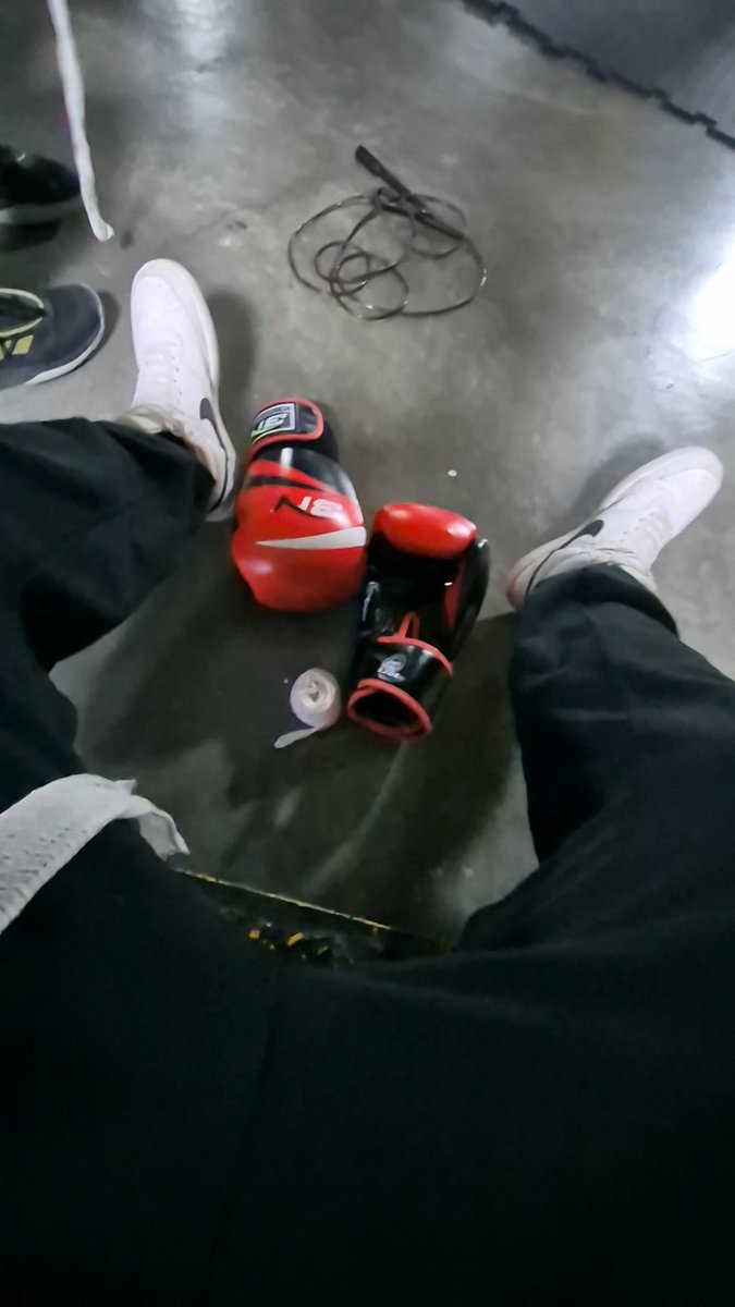 mastergiantx's tweet photo. 🖕 https://t.co/L80v6G9HFb