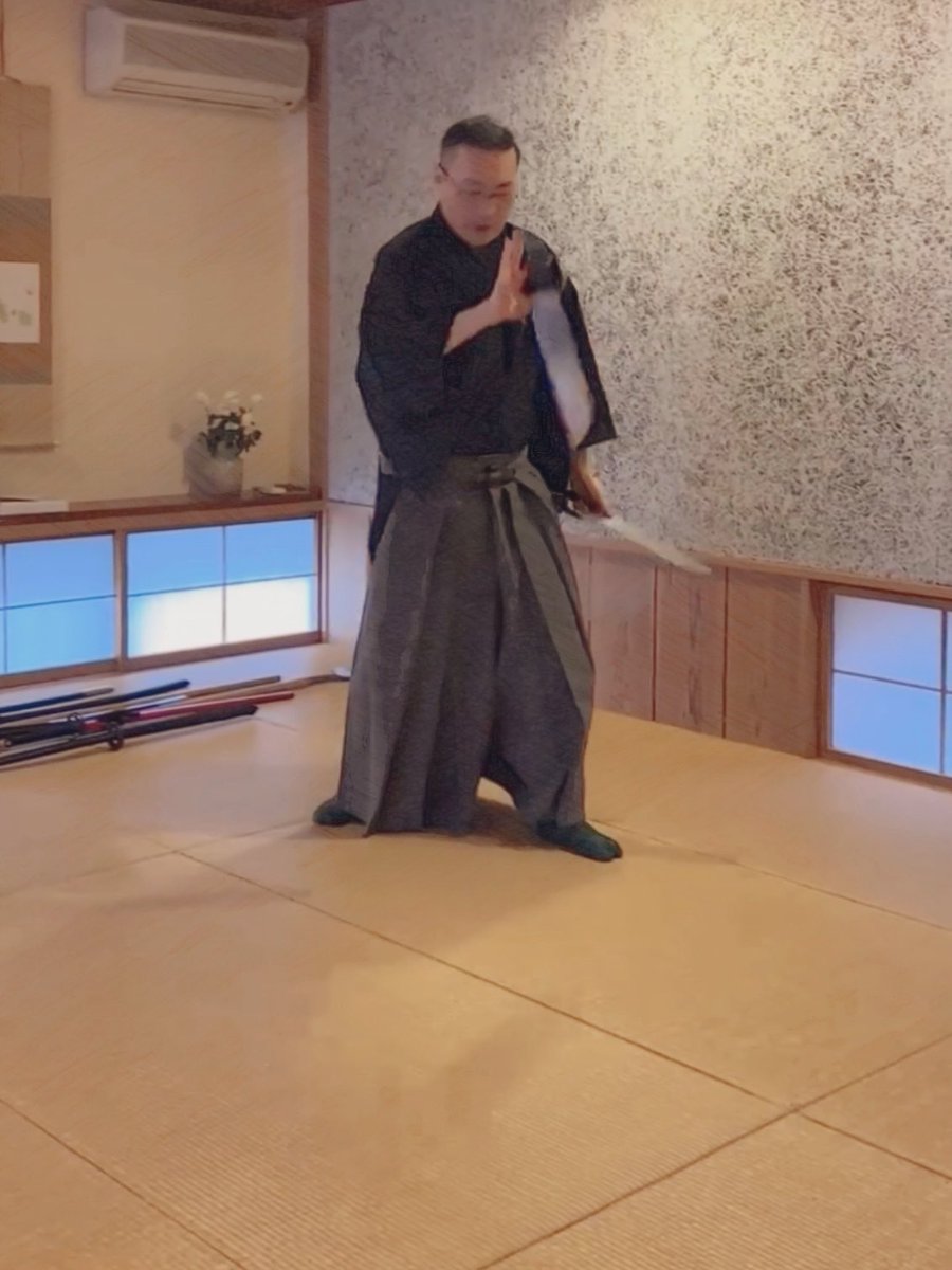 SystemaTama's tweet photo. I doubt there are many people who know Wing Chun without also knowing about the Baat Jaam Do. 

Wing Chun itself is not widely known among the general public, and those who are familiar with it tend to be aware of its traditional weapons, including the Baat Jaam Do. https://t.co/wd7gktP6Fg