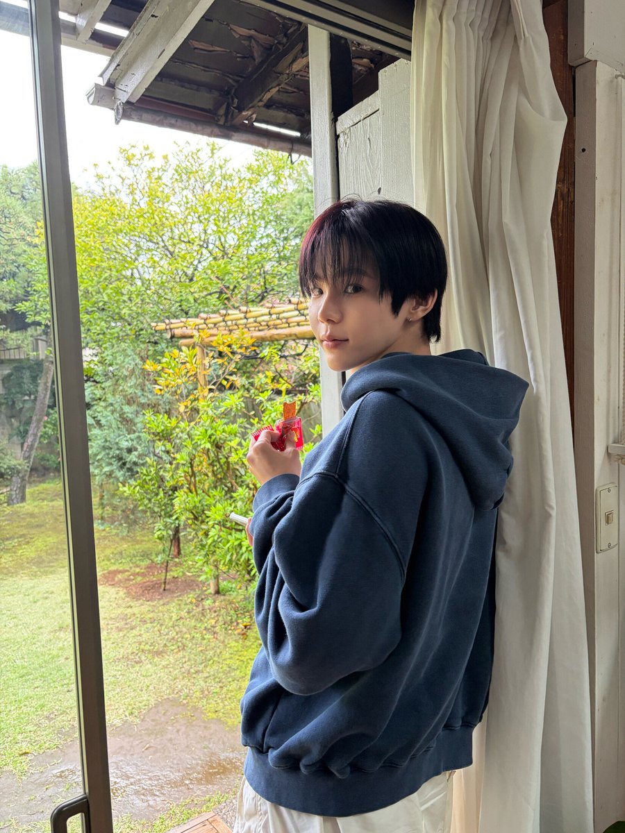 riize archive tweet media