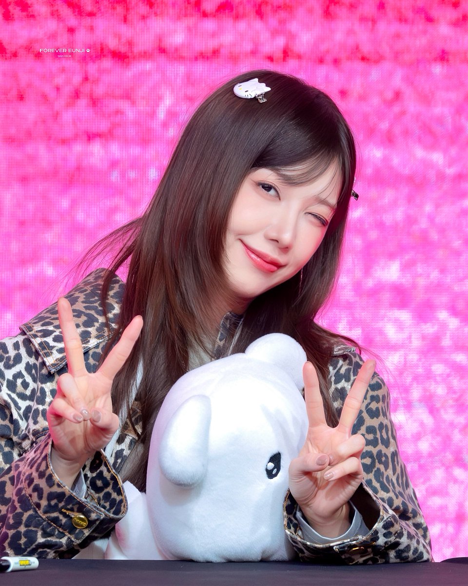 영원히은지 :) tweet media