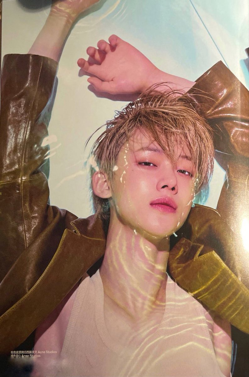 ktyunique's tweet photo. I’m gonna need EVERY page from that Harper’s bazaar men magazine asap cuz omg https://t.co/uQPYkyNLQg
