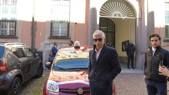 FraTesta73's tweet photo. #Clean #Scoppetta
Confermata in appello la condanna a Scoppetta, il carabiniere che intercettato disse che avrebbe voluto uccidere Napoleone ai giardinetti di Milano dopo la sua pensione.

https://t.co/vWhkMYBdYP https://t.co/pruxnjN5eP