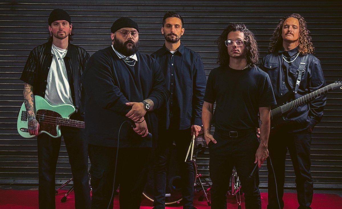 INSANEBLOG1's tweet photo. FLOAT OMEN Channel Emotion And Fury On New Single “Lingering Will”
https://t.co/V9HcFbmaB8 #metalcore https://t.co/h2BOImAOqz