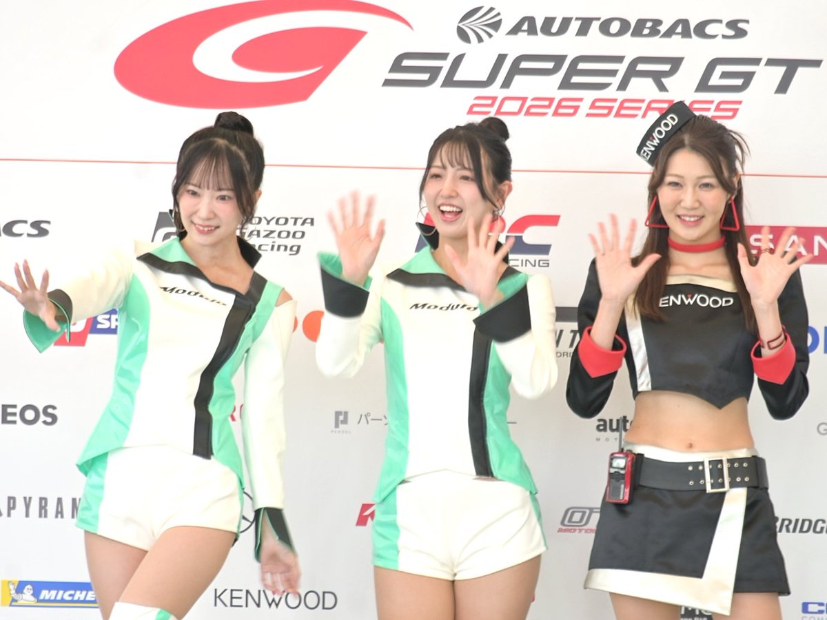 bigdeer0801's tweet photo. 【#64号車の日 】
#64号車 #Modulo64
#ModuloNakajimaRacing 
#moduloスマイル
#池永百合 さん
#根岸しおり さん
#KENWOODLADY
#星沢しおり さん

すっかり出遅れましたが…w https://t.co/mdSrkVVwho