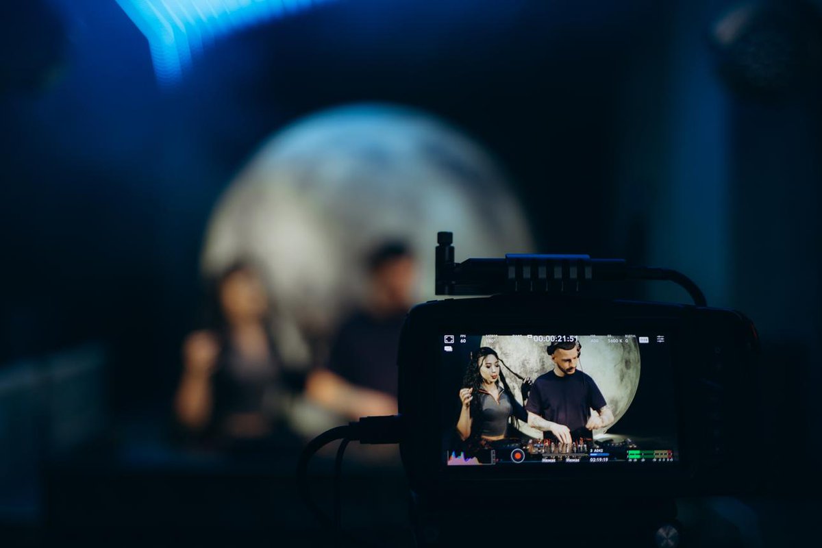 HamptPropagande's tweet photo. ✊ Stories can move culture forward.
Purpose-driven filmmaking by Hampton Propagande LLC.
#SocialImpactMedia #Filmmaking https://t.co/IPiW9I0q0d