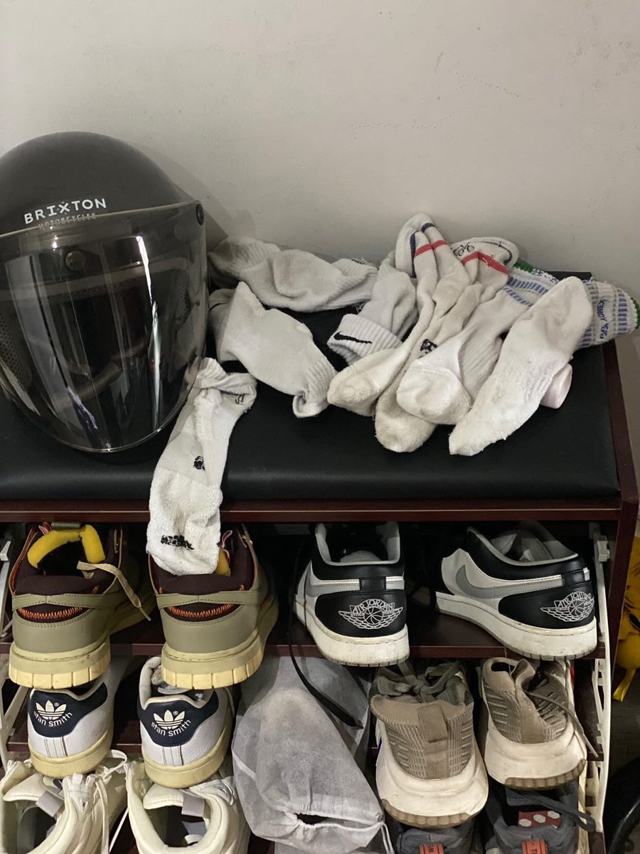LouisLou_hn's tweet photo. 🧦⚽️ https://t.co/D68Rrl62Sg