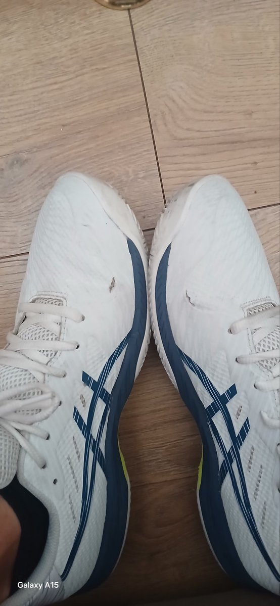 Pucelastras's tweet photo. @ASICSspain https://t.co/6ANPjhDHly