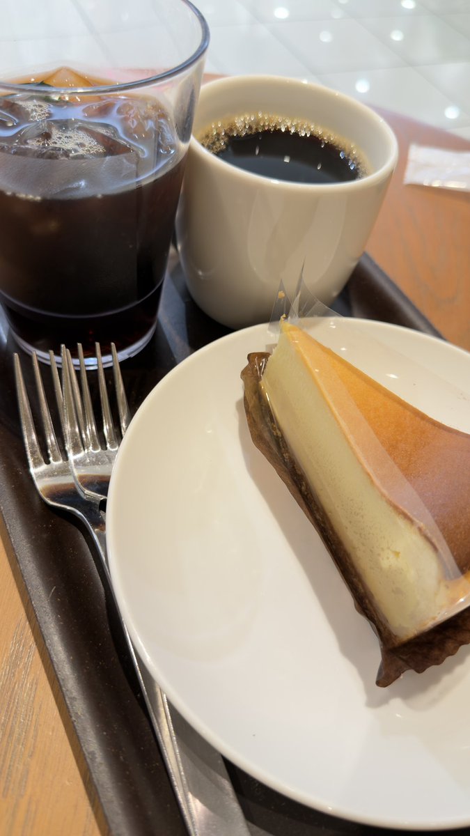cantohar's tweet photo. スタバ行って、その後ゆっくりして、ラーメンで締め、と思ってたらカフェに誘ってもらって帰る時間までコーヒー

満たしあったし事後ラーしたし、おしゃべりも楽しんで、こんなのなかなかなくない？

#カフェ
#事後ラー
#日常垢 https://t.co/Fm1tLbqc0j