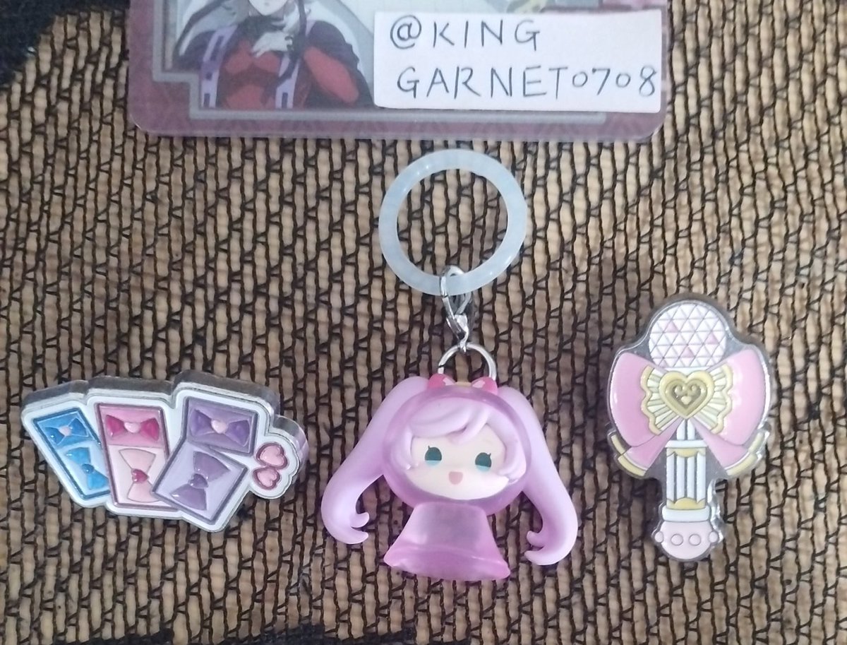 KINGGARNET0708's tweet photo. 【買取】プリパラ めじるしチャーム ピンズ ピンバッジ ガチャ
譲　画像のもの全て纏めて
求　纏めて550円(PayPay)
#プリパラ買取 #プリパラ交換 https://t.co/4xTeQVGfV4