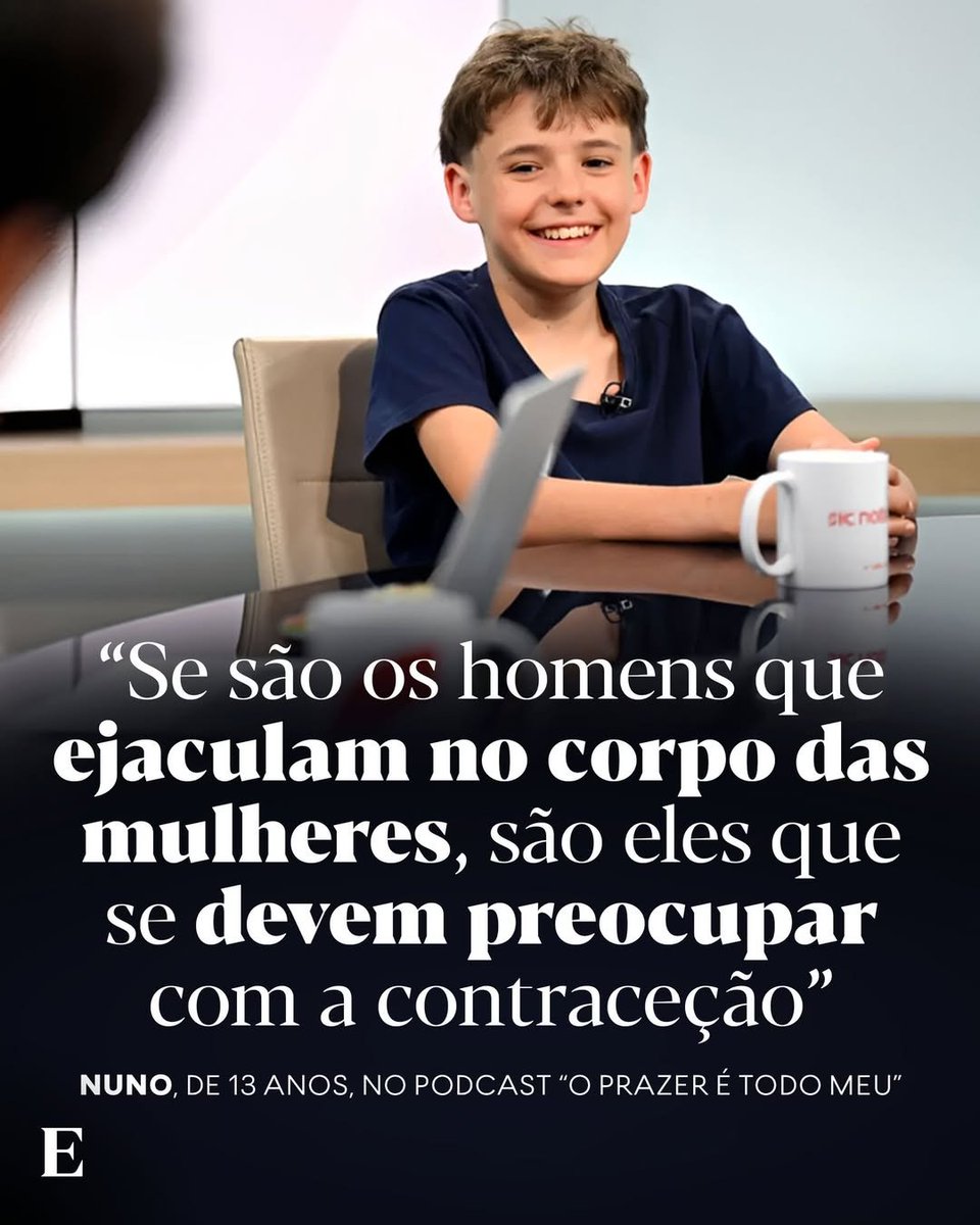 RuiLima85's tweet photo. É simplesmente inacreditável! 🛑🛑

O Expresso achou apropriado produzir e promover, no Dia Mundial da Criança, um podcast “O Prazer é Todo Meu” com duas crianças de 13 e 15 anos, conduzido pela médica e sexóloga Mafalda Cruz.

Os dois adolescentes foram convidados a falar abertamente sobre sexualidade, pornografia, consentimento, masturbação e o impacto das redes sociais nas relações.

Isto é inaceitável. É grave e irresponsável colocar crianças ainda em pleno desenvolvimento a discursar publicamente sobre temas tão íntimos e complexos, transformando a sexualidade numa conversa de podcast para consumo geral.

Em vez de proteger a infância, o Expresso contribui activamente para a hipersexualização precoce e normaliza a ideia de que miúdos desta idade já devem estar imersos nestes assuntos de forma adulta.

Conversas sobre sexualidade devem ser privadas, graduais e conduzidas pelos pais, não expostas num podcast nacional. Este tipo de conteúdo não é progresso... é uma linha vermelha que não devia ter sido cruzada!

Em vez de proteger a inocência e deixar que eles vivam a infância/adolescência de forma mais natural, expõe-os a uma agenda de conversa adulta sobre sexualidade.
Crianças de 13 anos deviam estar a falar de escola, desporto, amizades, jogos... e não a dar entrevistas sobre pornografia e consentimento num podcast.