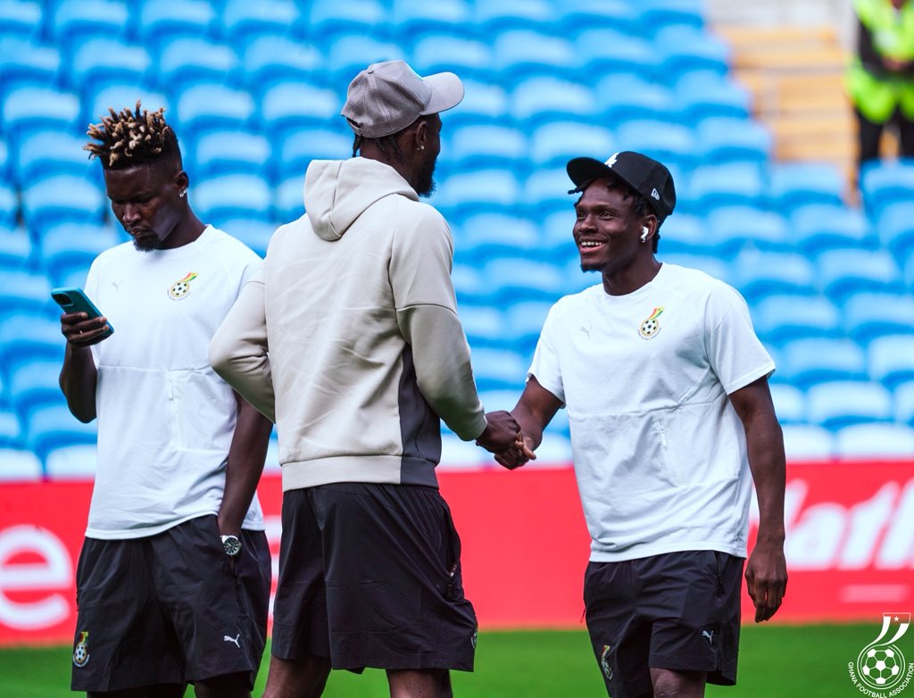 GhanaBlackstars's tweet photo. 📸 Ready for tonight’s assignment. 👊🏾

🏴󠁧󠁢󠁷󠁬󠁳󠁿🆚🇬🇭

#BlackStars https://t.co/rvCpgjcTQz