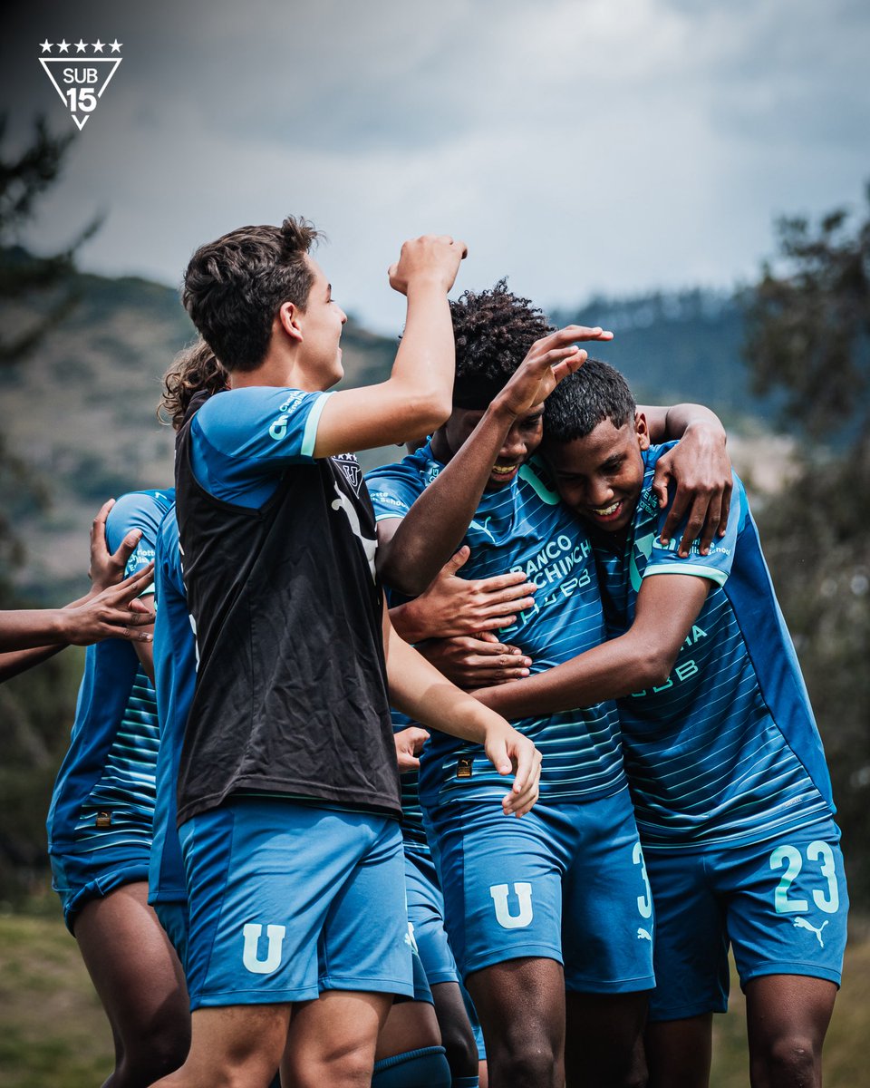 Formativas_LDU's tweet photo. FRIXOOON🔥 PARA EL 0x2 

🆚 #CsnaLIGA
🏆 #CSNAInternationalCup
#U15 https://t.co/LeV6SqiPKs