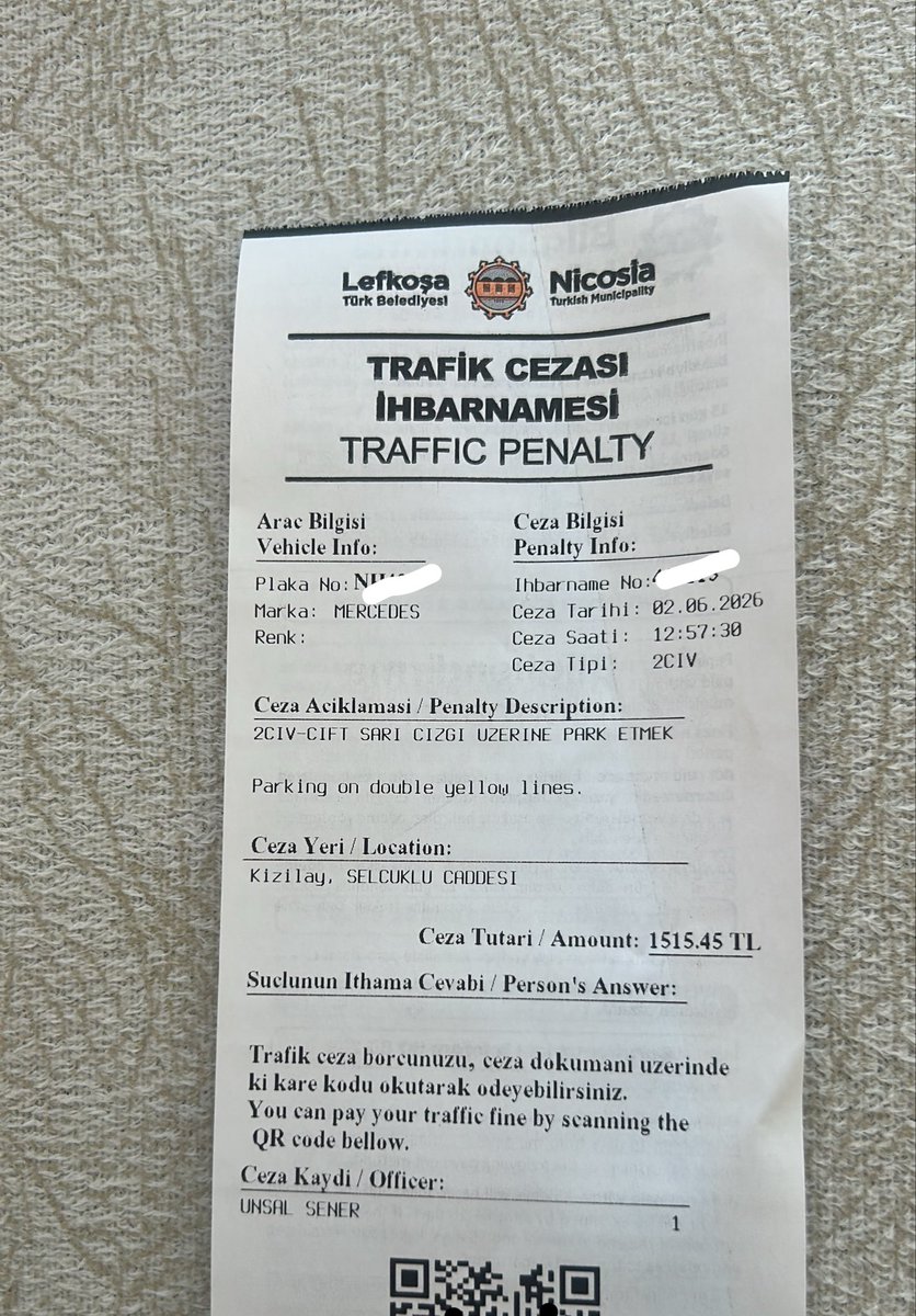 nujinbor's tweet photo. Benim adım naşo baba tehlikeliyim,gayrimeşruyum, mafyayım, suçluyum ben sizi üzerim dedim inanmadınız https://t.co/SviIDnjWv9