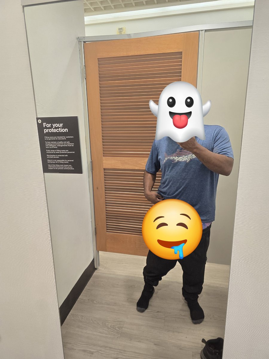 Alexbigcheeks25's tweet photo. Having some fun in the dressing room. Wish you could join me. Remember uncensored on my onlyfans sub today https://t.co/Sve907GZ2L