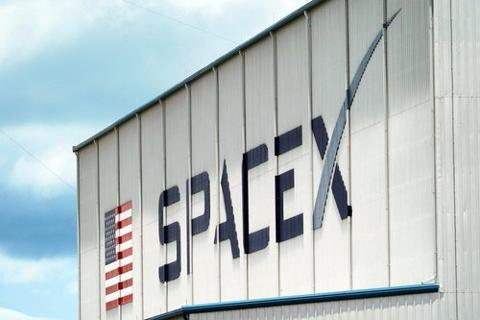 mgkwealth's tweet photo. Elon Musk is all about big numbers — billions, trillions – and you can find them sprinkled throughout an extraordinary document he just filed to take his rocket maker public. https://t.co/u7UwvBJ8m4 https://t.co/q1C0gXZjz7