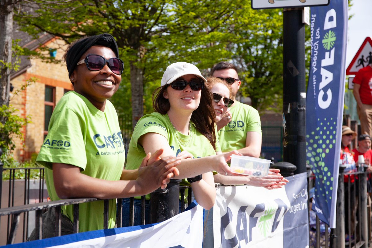 CAFOD's tweet photo. 🏃 Helping at events
🏫 School visits
⛪ Speaking at Mass 
🪙 Organising fundraisers

Volunteers bring so much and demonstrate that a better world needs all of us. Find out more about the role you could play. ⤵️ 

https://t.co/NlKxH8imLG

#VolunteersWeek https://t.co/1uqQaWRyNd
