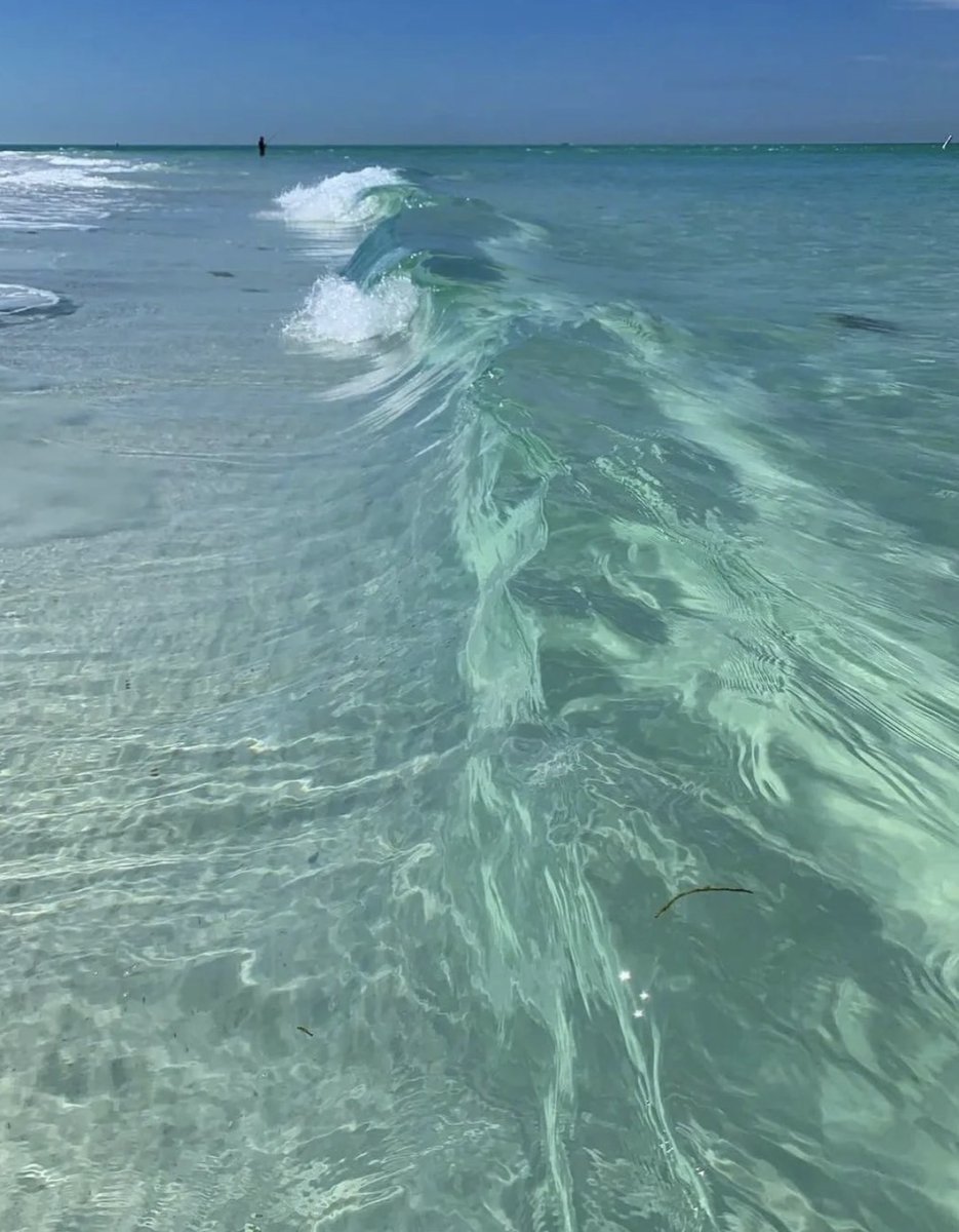 naturehealyou's tweet photo. I want to be here mentally https://t.co/RECAI4yOTA