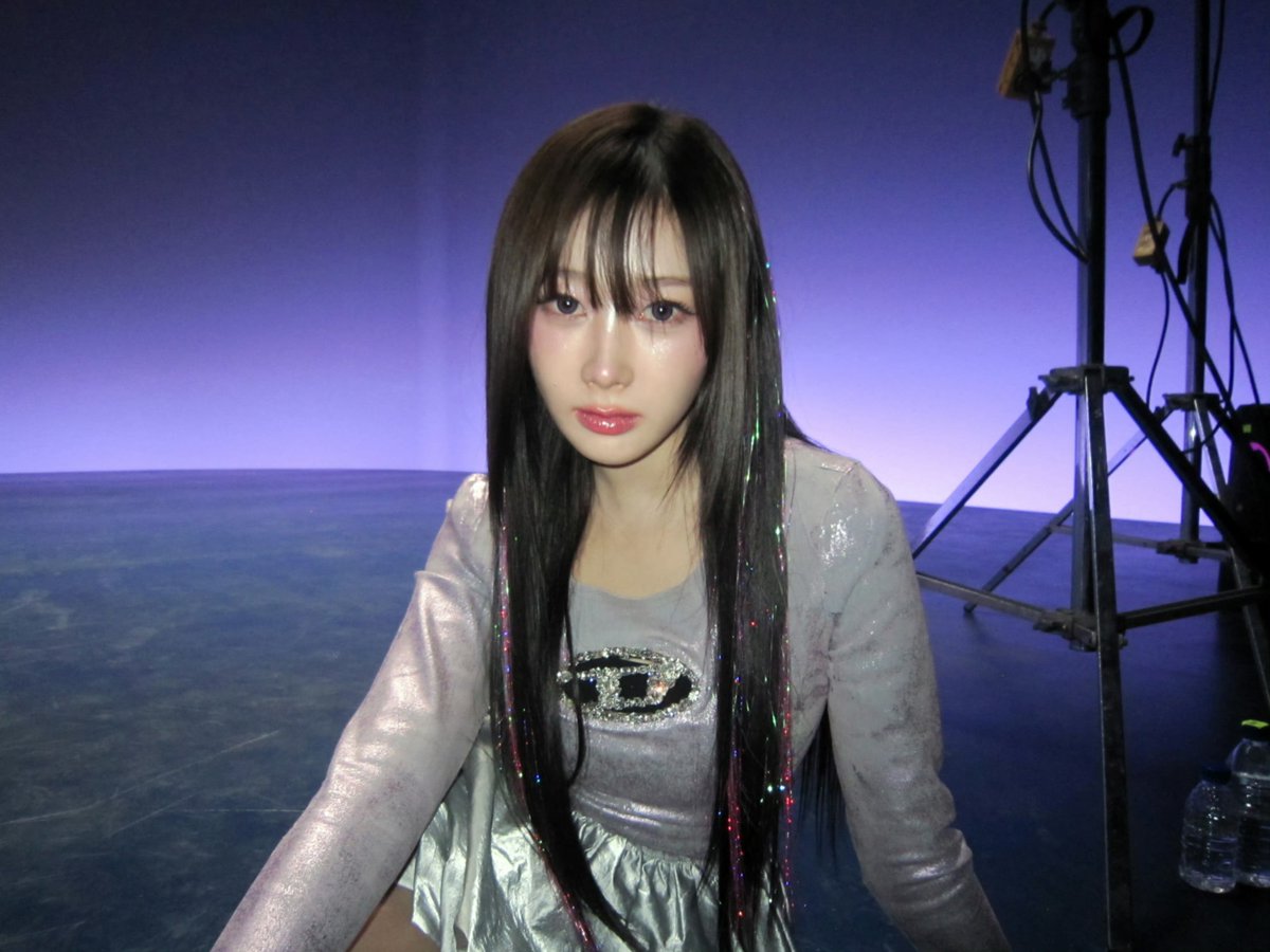 gisellemuseum's tweet photo. 240529 X aespa

𝕾𝖚𝖕𝖊𝖗𝖓𝖔𝖛𝖆 Behind the Scenes👽🩷

#GISELLE #지젤 #gisellemuseum https://t.co/ffgCLGDtC2