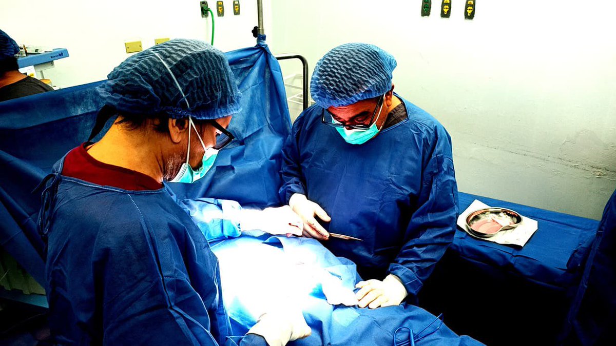 Salud_Guayas's tweet photo. 📈 De enero a abril 2026, en el #HospitalMarianaDeJesús se han realizado 58 procedimientos de ligadura de trompas de Falopio realizado por los especialistas de Ginecología, es una opción de anticoncepción permanente.
Permite una planificación familiar definitiva y responsable👨‍👩‍👧‍👦 https://t.co/6kniakVc42