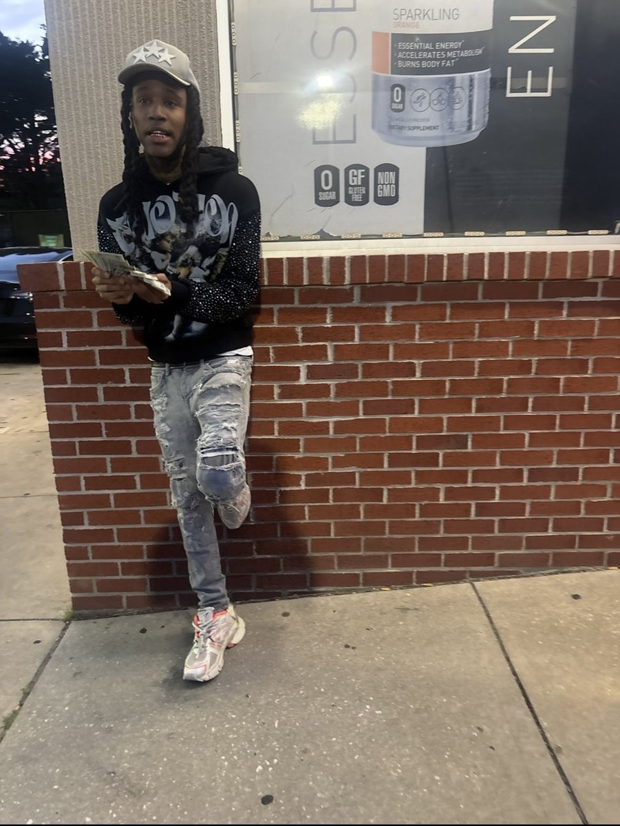 young00stackzz's tweet photo. https://t.co/a7nYoXSSFo