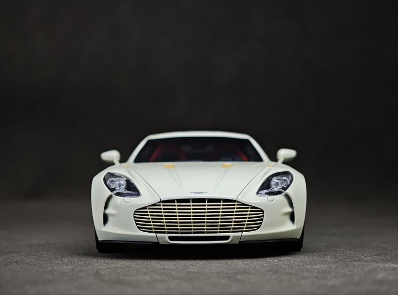 ake56120798's tweet photo. Who could resist this Aston Martin One-77? 🏁✨
👉For those who need the building manual for this model, please DM us to get it.
#124scale #124modelkit #carmodelkit #modelcarsAstonMartin #alphamodel #AstonMartinONE77 #scalemodel https://t.co/viFiny4lO5