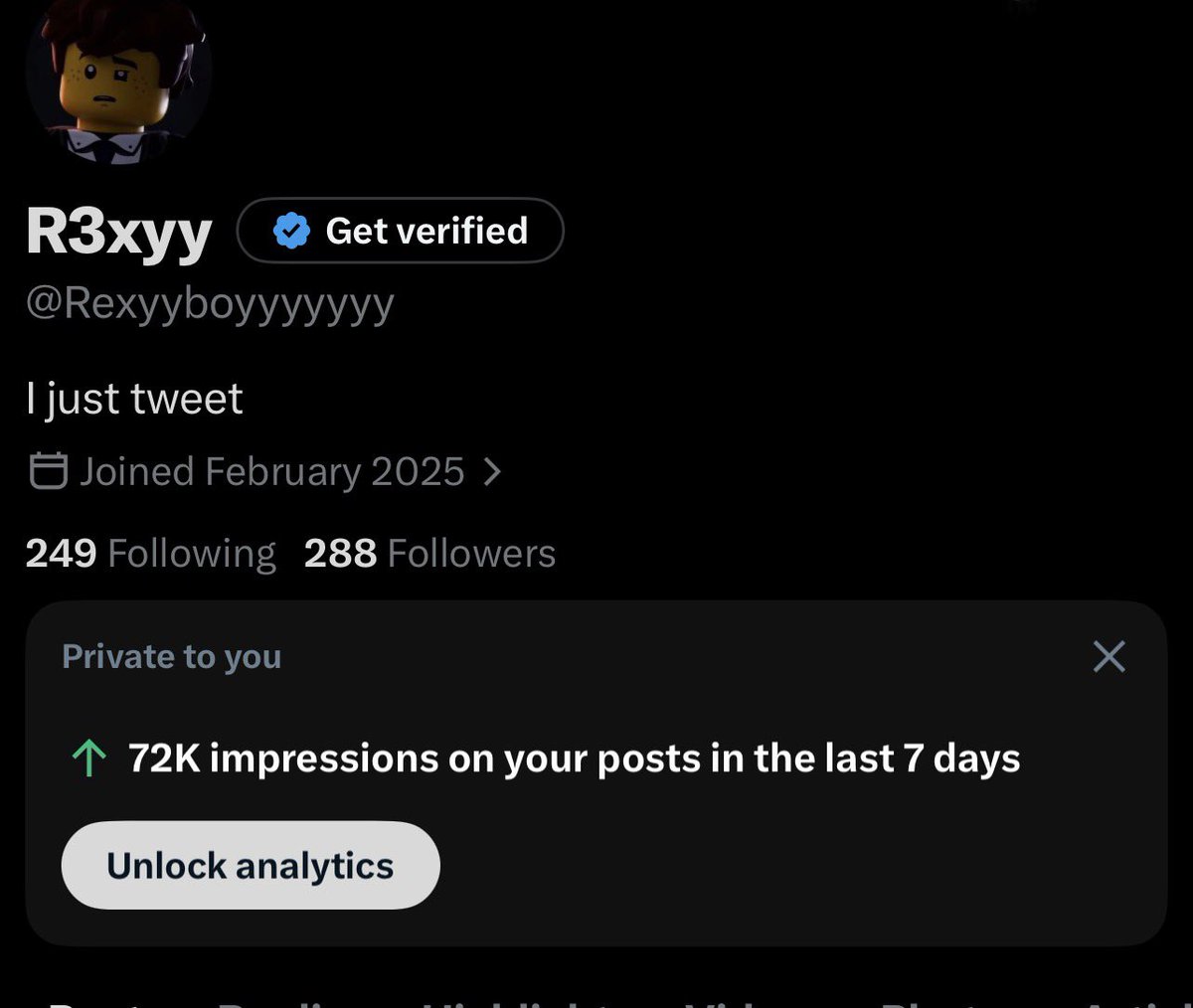 R3xyy tweet media