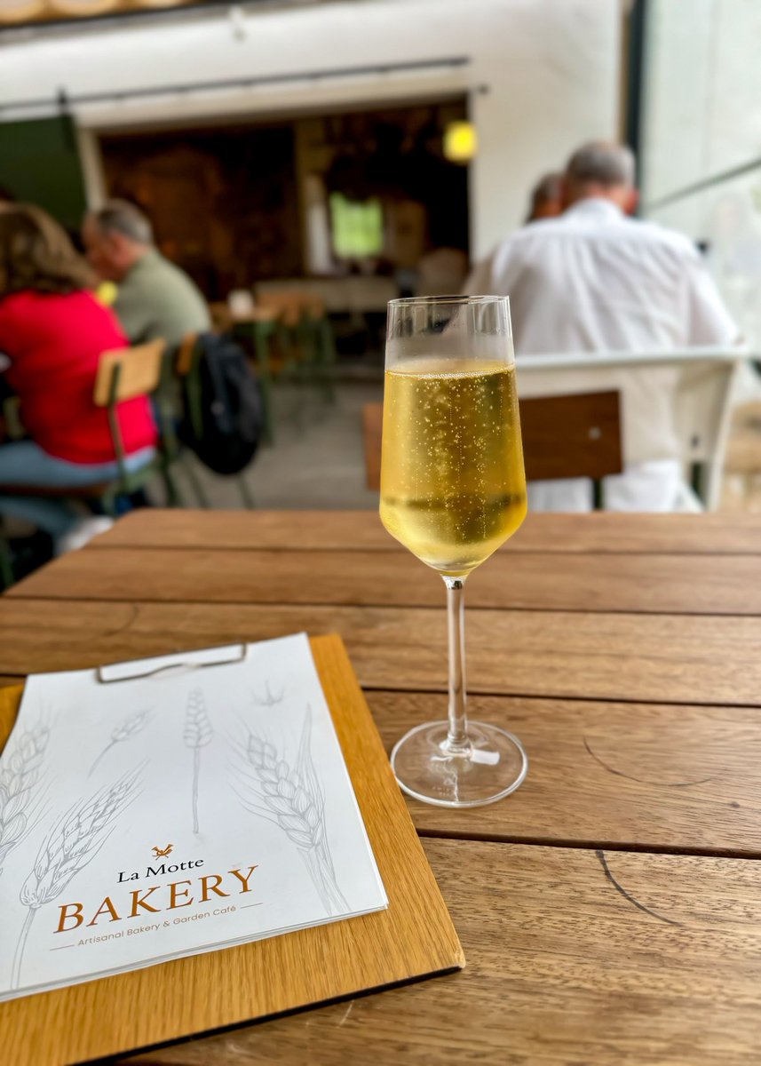 cleme_clems's tweet photo. Flying Solo… 📍La Motte Wine Estate, Franshhoek, Cpt https://t.co/PcEASHVEfR